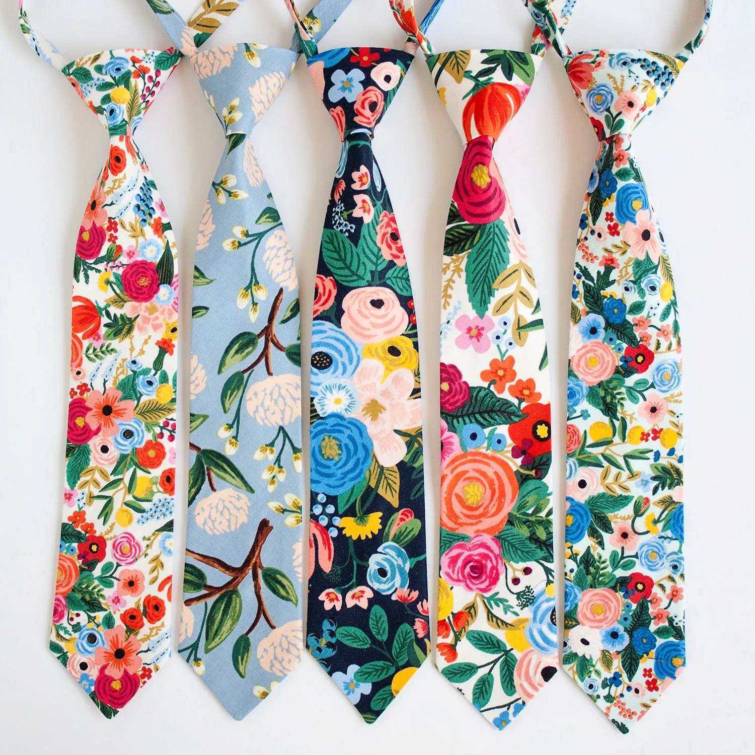 Boy's Necktie / Peonies In Dusty Blue