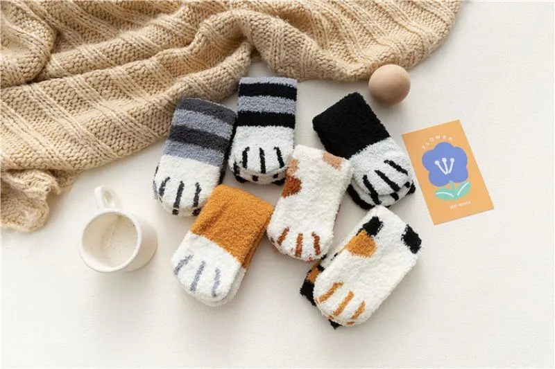 Cat Claw Coral Plush Socks - King Stone Brothers and Co™️