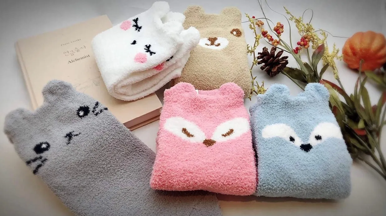 Cute Cozy Warm | Women Teen Girls | Crew Socks | 5 Pairs | (Hello)