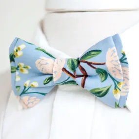 Men's Pre-Tied Bow Tie / Peonies In Dusty Blue