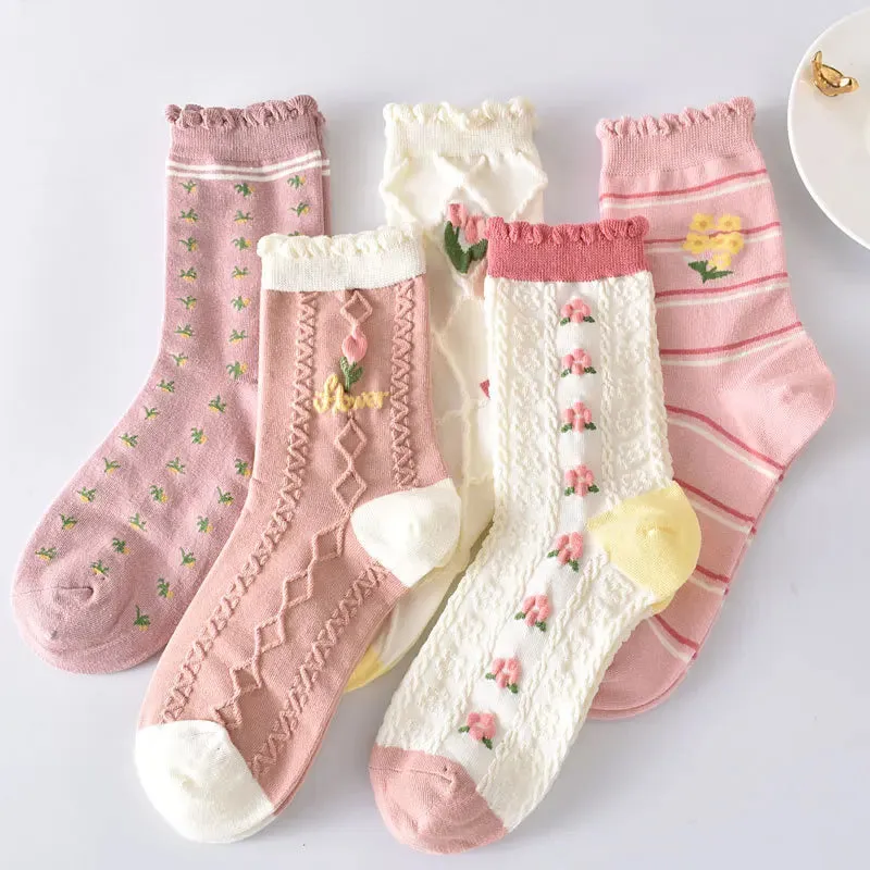 Retro Harajuku Embroidered Women Socks